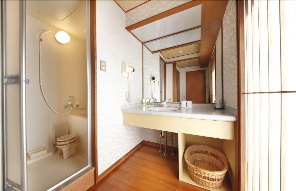 מטסומוטו Onsen Hotel Omoto מראה חיצוני תמונה